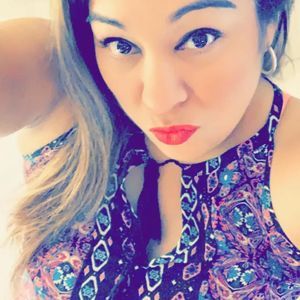 Meet your Posher, Cynthia